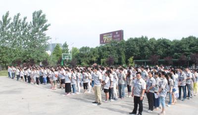 2015合肥金年會體育官方網(wǎng)站彩晶事業(yè)部消防演練：“安全第一，預防為主”